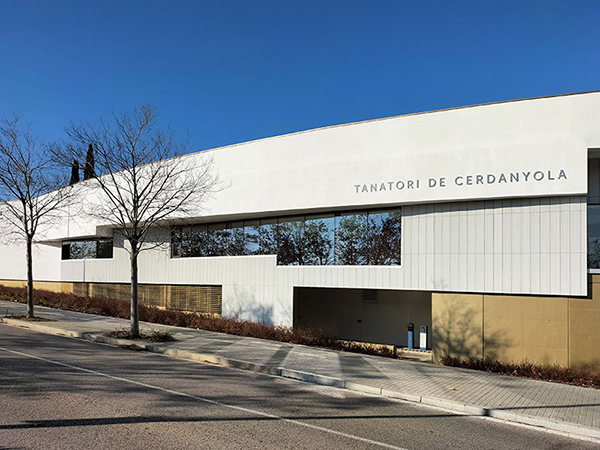 VISLUM senyalitzacio Tanatori de Cerdanyola