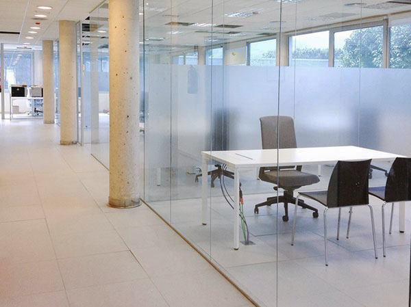 VILSUM reforma tancaments oficina VILSUM reforma tancaments oficina