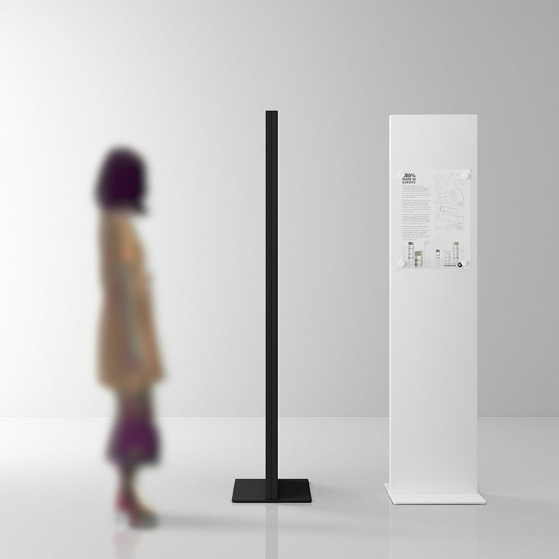 VISLUM totem senyalitzaci&oacute; LIT