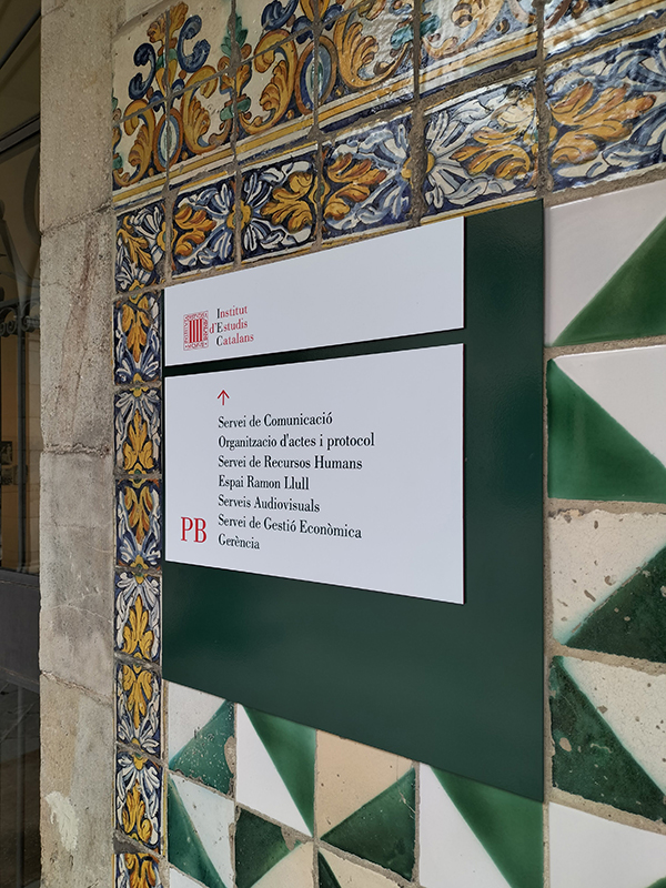 VISLUM redisseny senyal&egrave;tica Institut d' Estudis Catalans