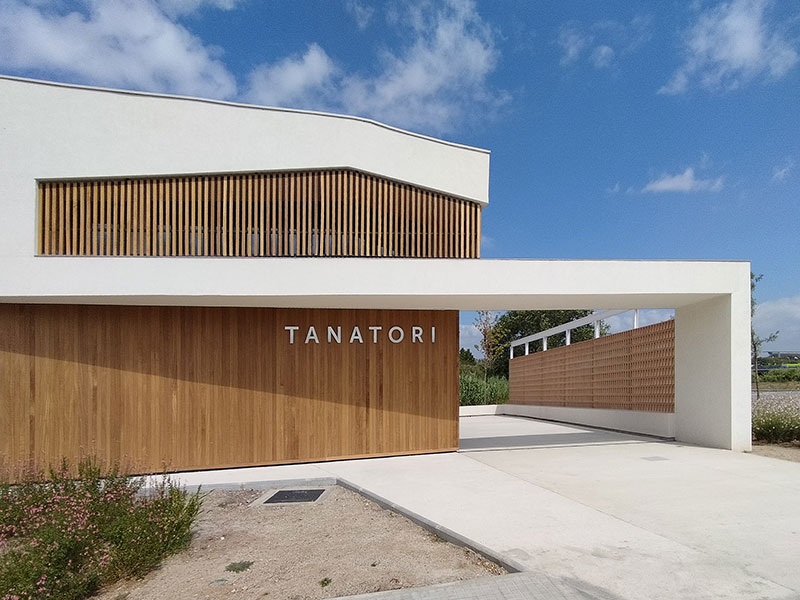 VISLUM retolacio exterior Tanatori de Montmel&oacute;